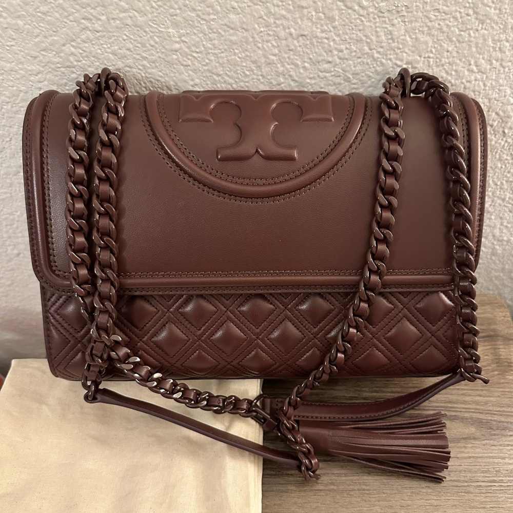Tory Burch Fleming Convertible Shoulder Bag - Color Wine